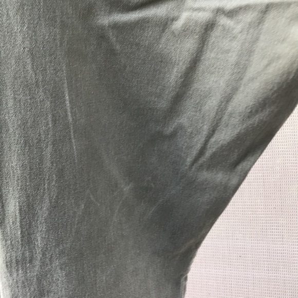 J. Crew Men's Slim Stretch Olive Chinos,  30 x 34 - Picture 11 of 14